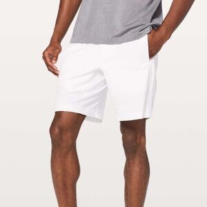 Lululemon Men’s Pace Breaker Shorts 9” Large White